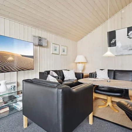 Athalia - 2-4km From The Sea In Western Jutland By Interhome *