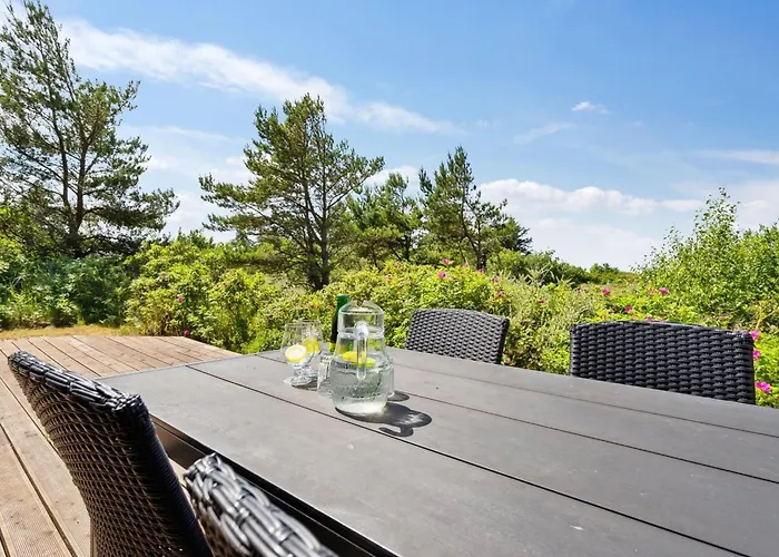 Athalia - 2-4km From The Sea By Interhome Vakantiehuis Lakolk