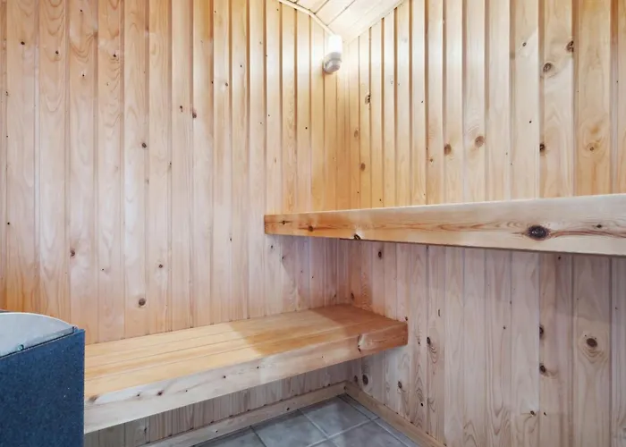 Vakantiehuis Athalia - 2-4km From The Sea By Interhome Lakolk